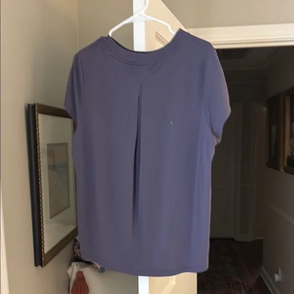 Athleta Gray Short Sleeve Relaxed T-Shirt - Picture 3 of 3